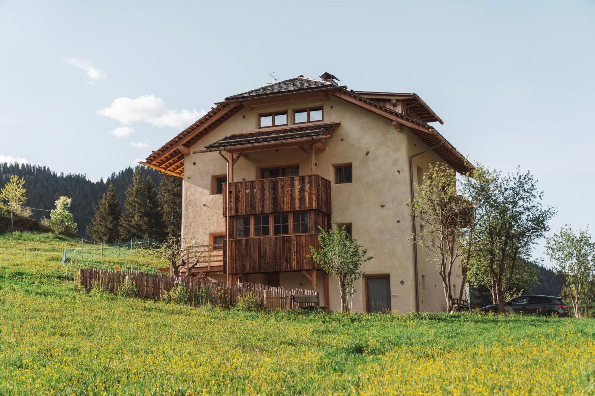 Sotciastel Antico Chalet Badia  Exterior foto